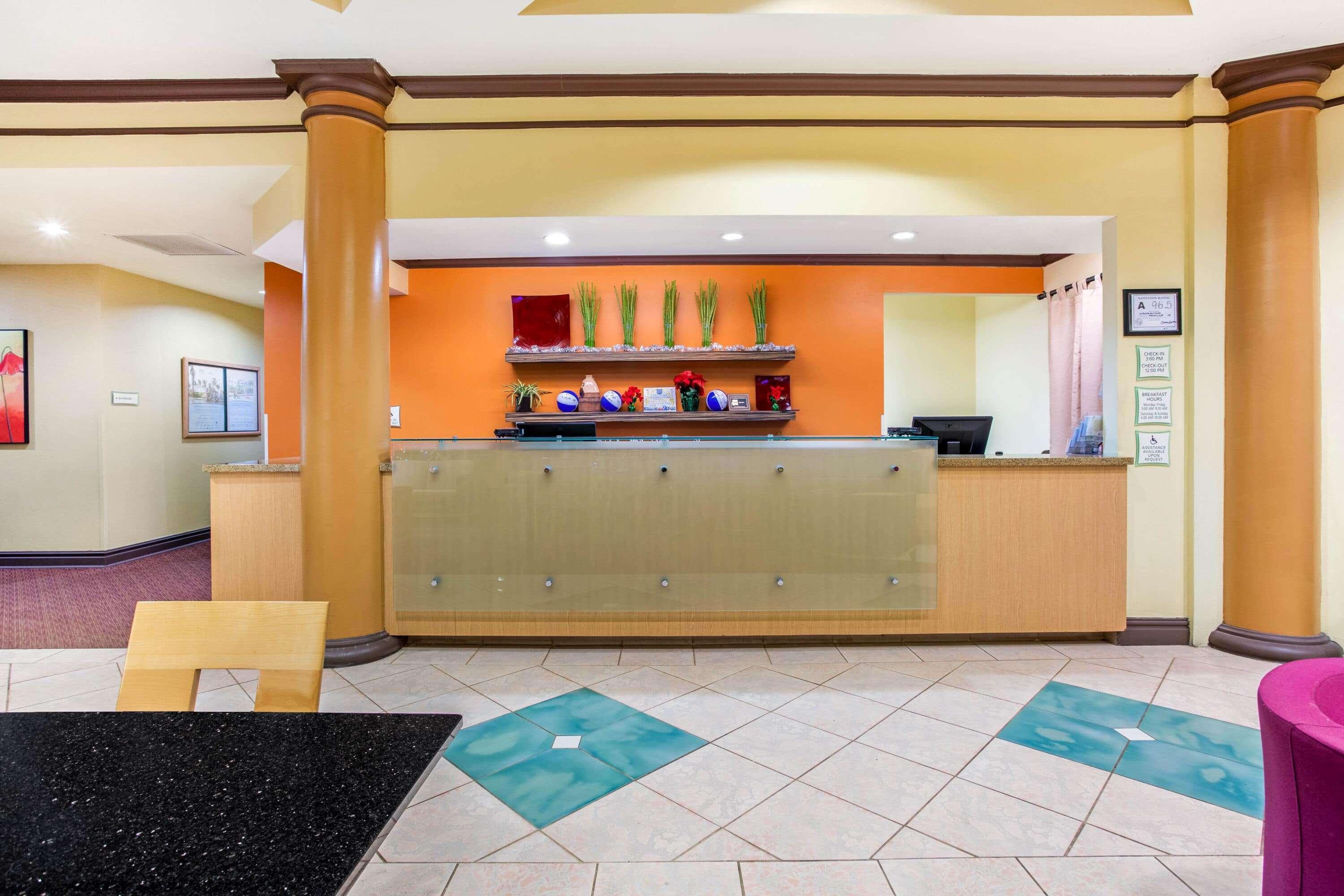 Hotel La Quinta By Wyndham Raleigh Cary Exterior foto